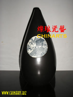 黑釉蜡染装饰瓶