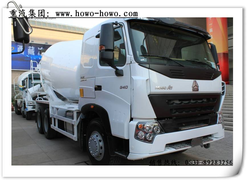 HOWO A7 340马力 6X4 搅拌车