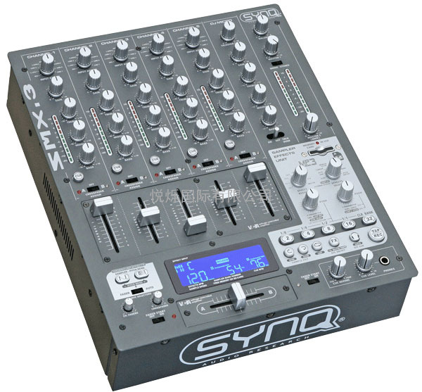 SYNQ Professional DJ Mixer SMX-3