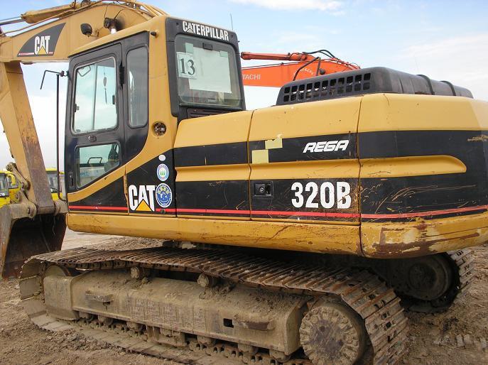 低价转让原装进口二手CAT320B挖掘机19万