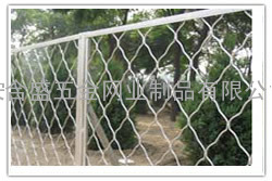 供应优质低碳钢美格网护栏