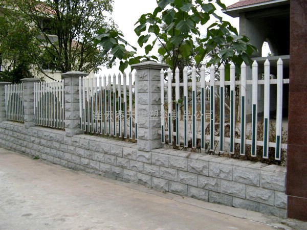 江苏省连云港pvc围墙护栏、pvc围栏