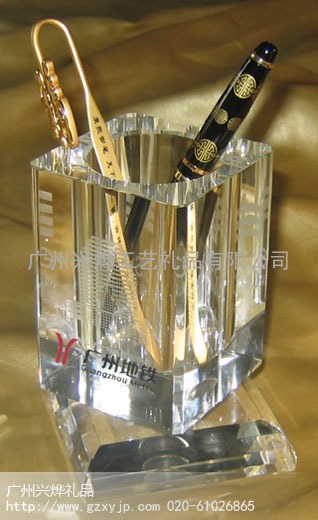 旋转式水晶笔筒，广州地铁公司礼品纪念品，厂家直销水晶笔筒，商务办公礼品定做，五山礼品公司