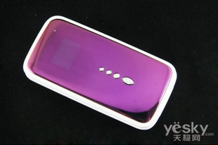 2010新款 朵/唯S828女性翻盖手机 梦幻双屏闪耀光芒