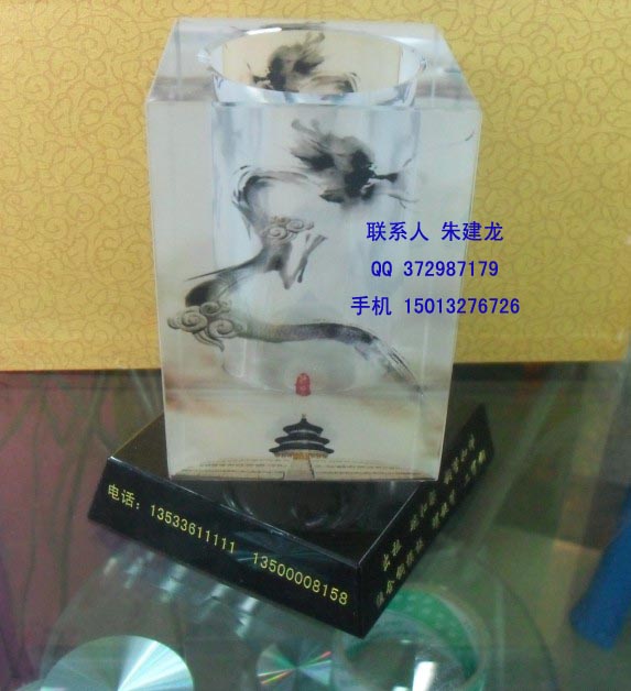 热销水晶烟灰缸,水晶礼品,水晶工艺品,水晶笔筒,水晶办公用品