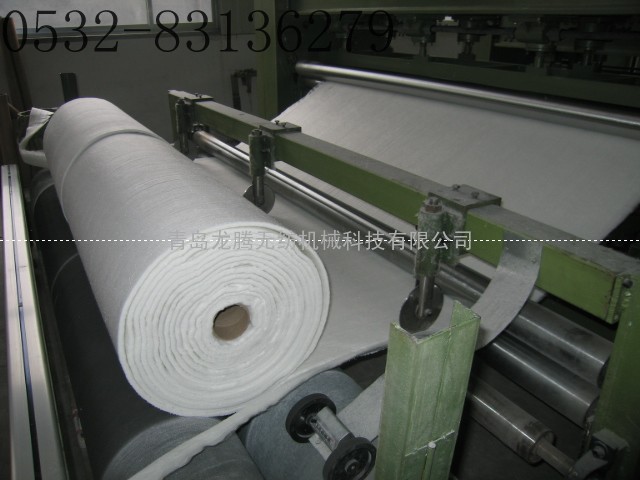 针刺地毯生产线