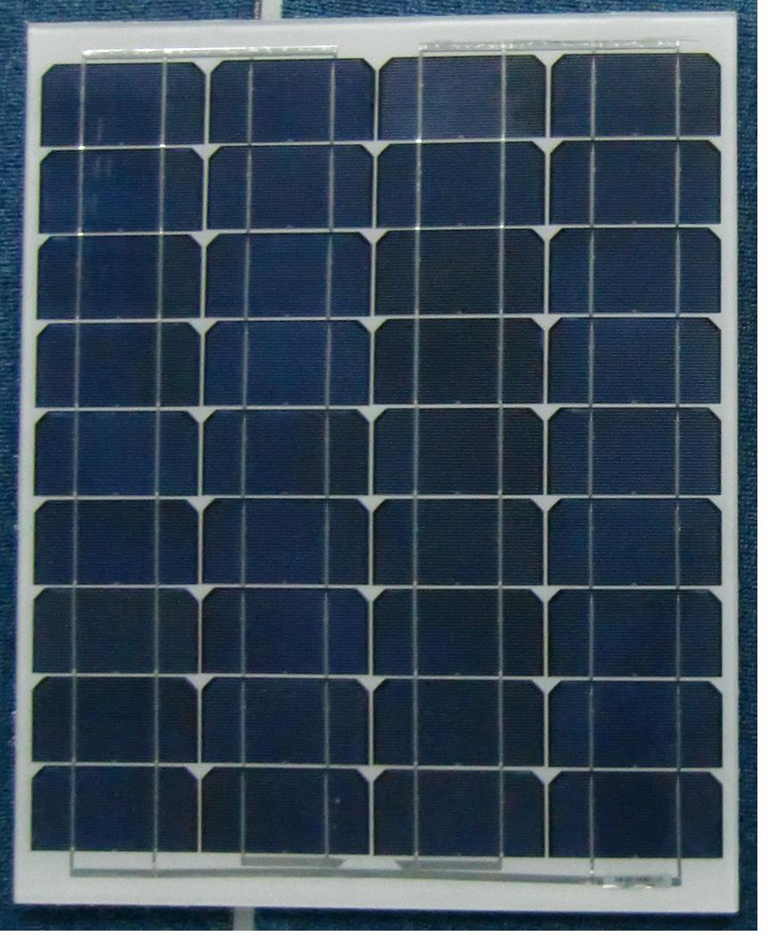 25W30W单晶硅太阳能板