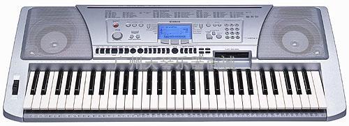 雅马哈PSR-450电子琴