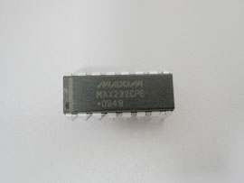 MAX232 直插贴片大批量价格0.6元/pcs