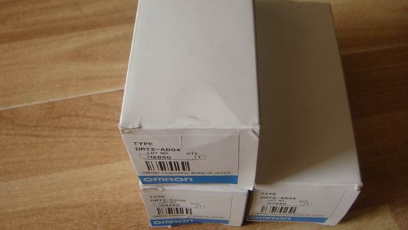 欧姆龙新款PLC CP1L-M60DT-D 全新原装正品