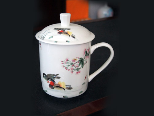 景德镇陶瓷茶杯﹠… 陶瓷纪念杯﹠…促销赠品﹠…陶瓷茶杯供应商②