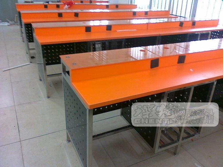 Z-107双层不锈钢电脑桌|学校电教桌|网吧桌