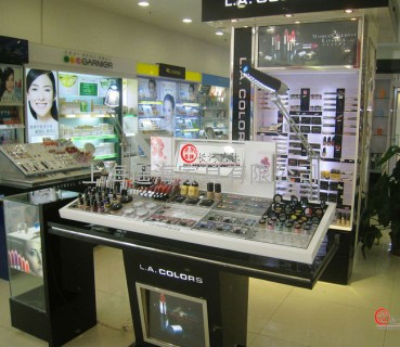 展示柜 化妆品展柜7 首选上海遥海 专业展示柜设计制作