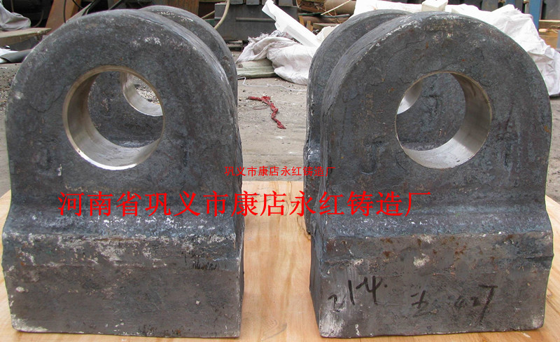 最新研发破碎机高铬耐磨锤头 专利生产尽在【永红】