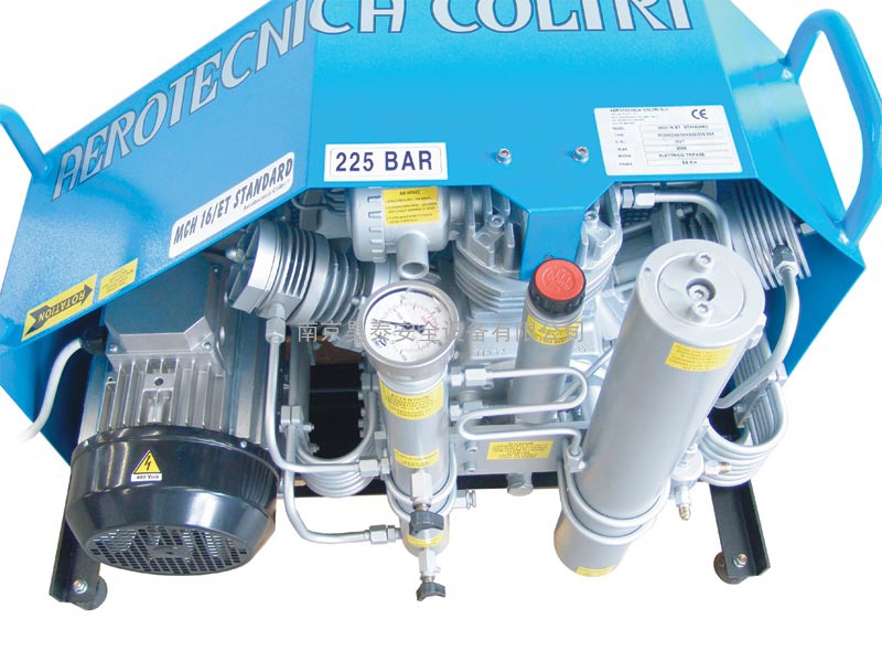意大利DPI固定式呼吸空气充填泵MCH13/16