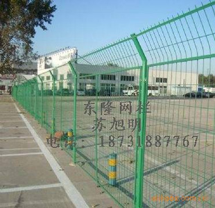 公路护栏 金属护栏网 防护网铁路封闭网(图)