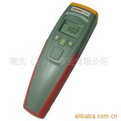 供应直板式红外线测温仪 ST623
