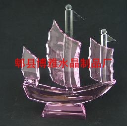 水晶帆船