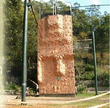 专业极限运动攀岩墙设施