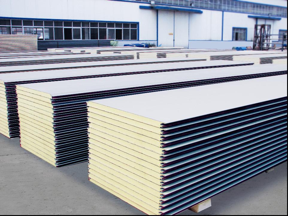内蒙古最大专业生产聚氨酯夹芯板聚氨酯保温板复合板厂家公司