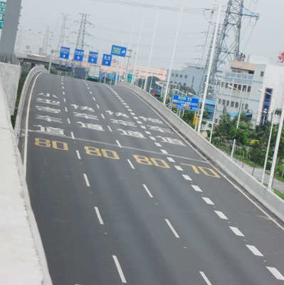 供应广东省国道标线、广东省公路划线、道路划线、道路施工。