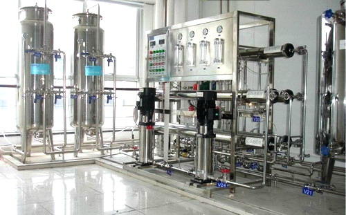 2吨医药生化GMP工业纯化水设备
