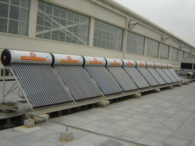 上海清华阳光/大型太阳能工程/太阳能热水工程公司