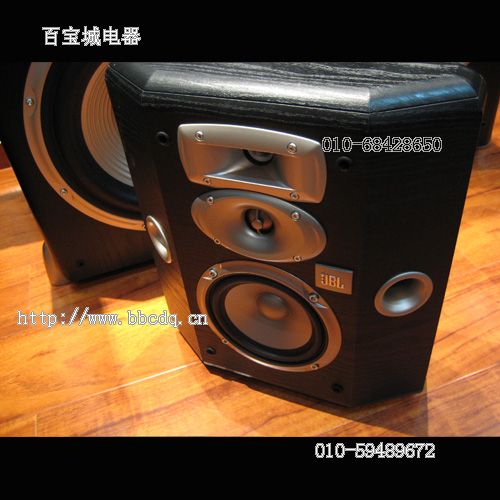 JBL L810壁挂式环绕音箱