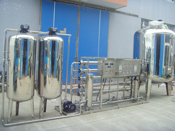 5吨医药生化GMP工业纯化水系统