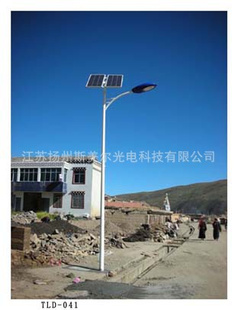 厂家供应广西玉林农村用太阳能路灯