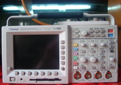 !^-^!现货特供TDS3054B数字荧光示波器TDS3054B魏依 谢S