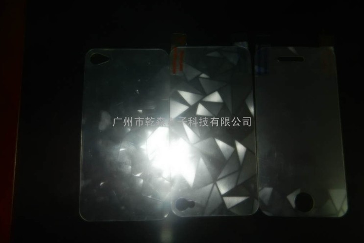iphone 4/4S 3D镭射方块钻石膜