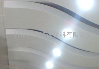  厂家供应幕墙铝单板、广州欧佰品牌装饰材料