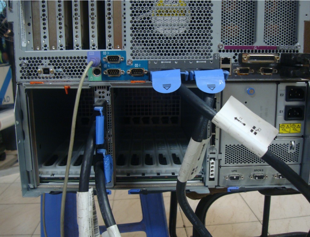 IBM 5802和5877 IO柜及5802电源