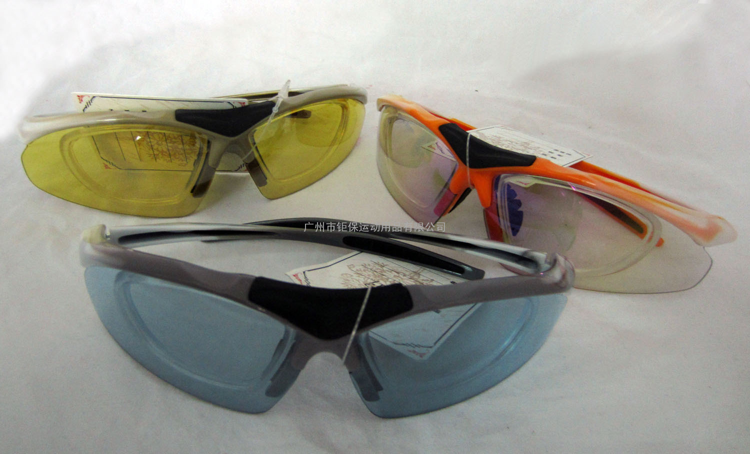 厂家直销太阳镜/运动太阳眼镜/墨镜/太阳偏光镜