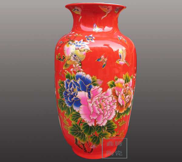 红瓷花瓶，喜庆活动纪念花瓶，摆设花瓶