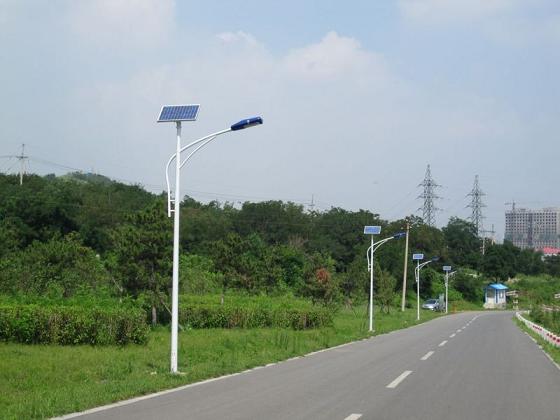 太阳能照明系统 太阳能路灯发电 太阳能路灯控制器 太阳能组件