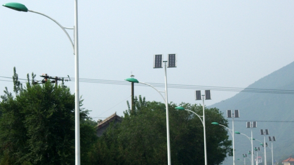 太阳能灯 太阳能庭院灯 太阳能草坪灯 公园太阳能路灯