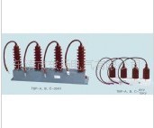 供应：TBP系列三相四相组合式过电压保护