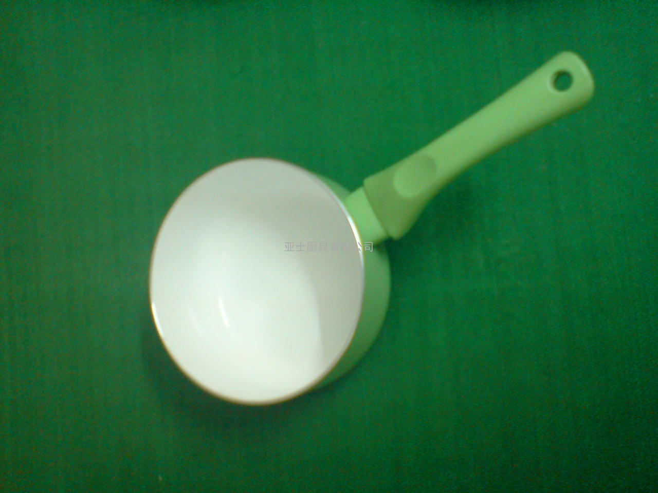 陶瓷奶锅