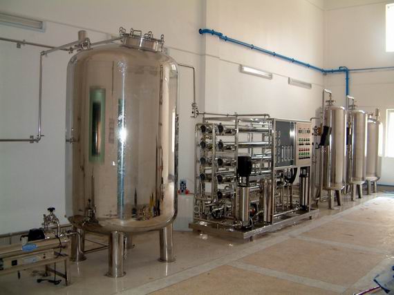 1T宁波水处理设备、医用GMP反渗透纯化水设备