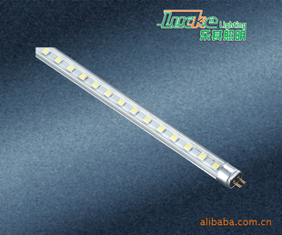 乐其照明佛山厂家供应（5W/11W/14W/20W)T5 LED日光灯