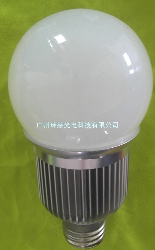 厂家直销安全、可靠LED7W球泡灯