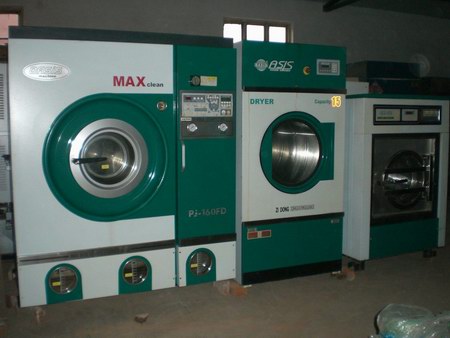 省钱投资东营二手绿洲8公斤全自动全封闭干洗机多少钱一台