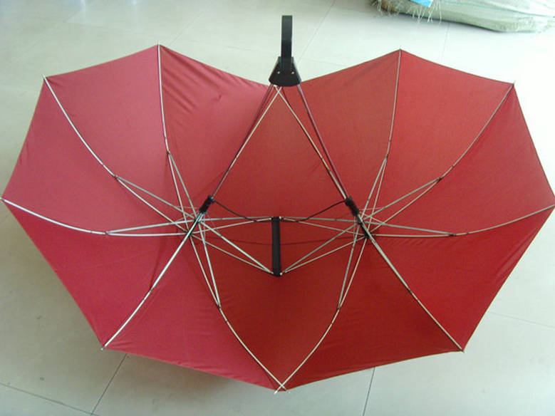 红色心型浪漫情侣伞
