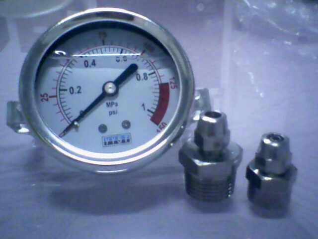 耐震水处理压力表