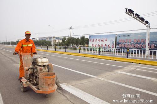 日照路面裂缝的终结者—灌缝胶