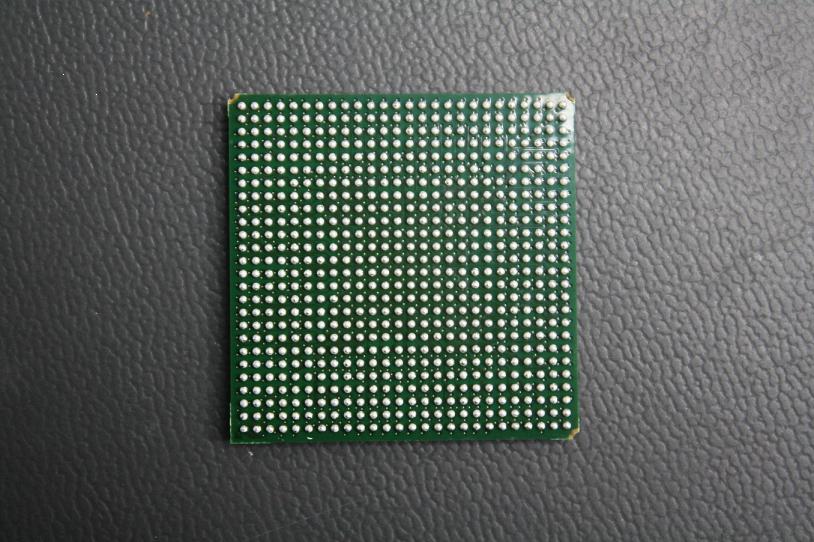 XQR2V3000-4CG717