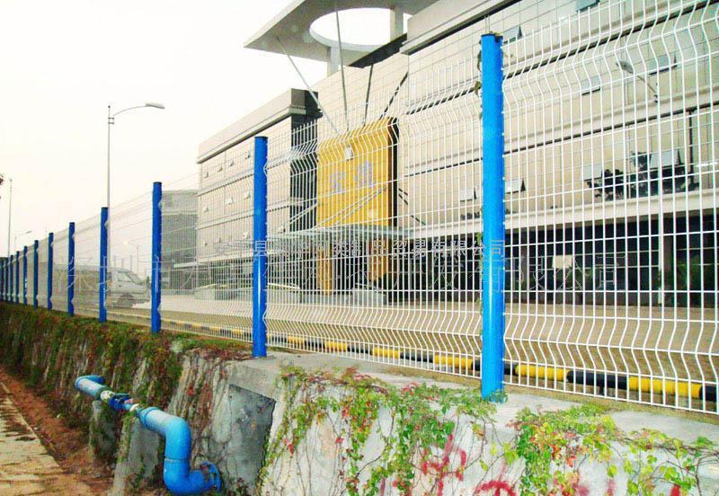 九江蓝色喷塑城市小区护栏网