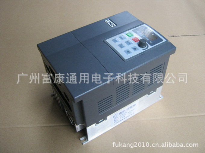 220V/1500W钻床变频器 车床变频器 装机型变频器 变频器 调速器